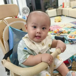 失踪人员：覃奕呈